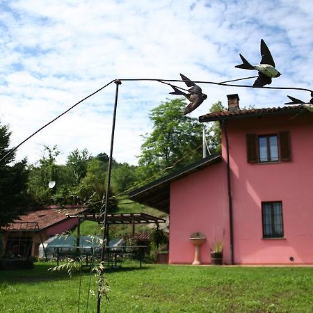 Cascina Nel Bosco Bed & Breakfast Moncucco Torinese Dış mekan fotoğraf