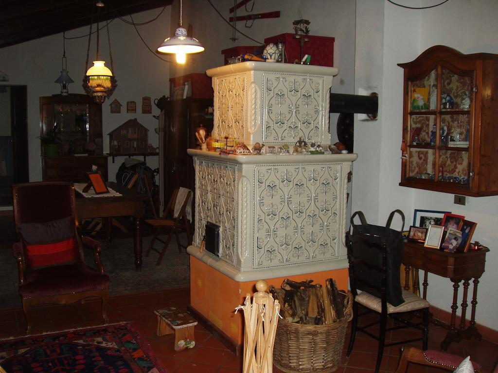 Cascina Nel Bosco Bed & Breakfast Moncucco Torinese Dış mekan fotoğraf