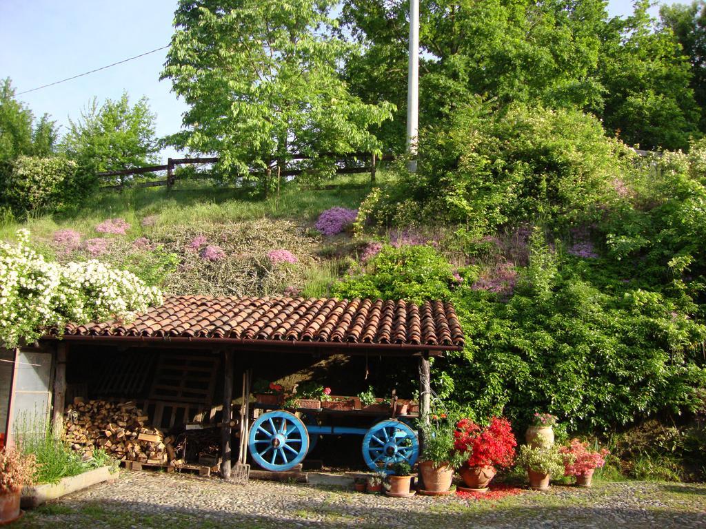 Cascina Nel Bosco Bed & Breakfast Moncucco Torinese Dış mekan fotoğraf